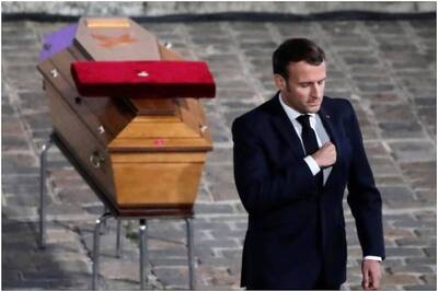 Thousands Participate in Anti-France Rally in Bangladesh as Macron Backlash Widens