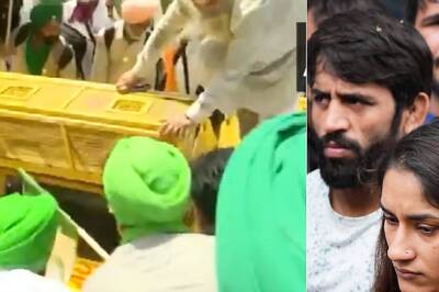 Wrestlers Protest: On Day 16, Farmers Break Barricades at Jantar Mantar; WFI Chief Says 'Don't Make This Mistake'