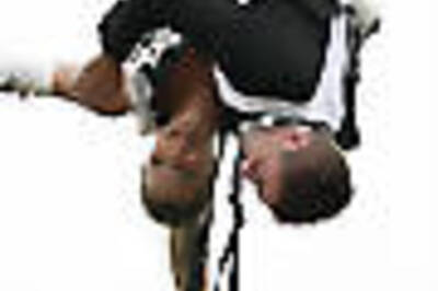 In pics: Belgiun couple ties knot in the air