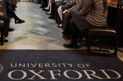 Oxford University Considers Post-Brexit Foreign Campus in France