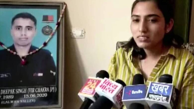 'It Was His Dream': Galwan Valley Martyr's Wife to Carry Forward His Legacy as Lieutenant in Army