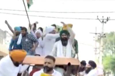 Farmers' Protest Outside Haryana CM's Residence Turns Violent; Barricades Broken, Water Cannon Used