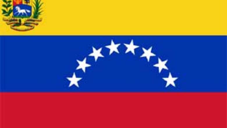 Plane with 51 aboard crashes in Venezuela