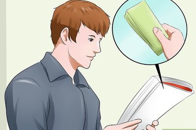 How to Pay a Pet Sitter