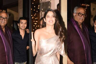 Janhvi Kapoor's Rumoured BF Shikhar Blushes As Boney Poses With Him at Anil Kapoor's Bash