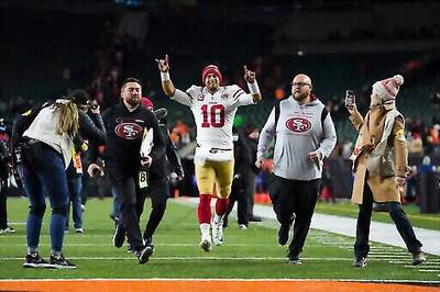 49ers Stars Deliver Late To Avoid Another Collapse