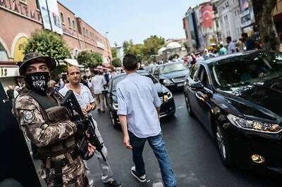 Turkey Ramps up Crackdown After Failed Coup, 6000 Detained