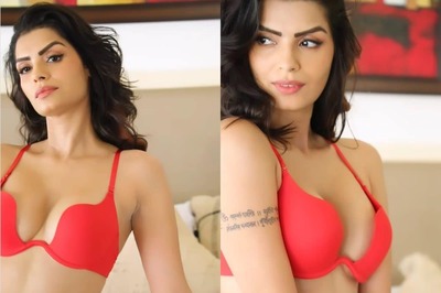 Sexy! Sonali Raut Flaunts Cleavage in Red Bikini on Valentine's Day, Hot Video Goes Viral; Watch