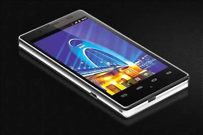 Lenovo K800 to compete with Lava XOLO X900
