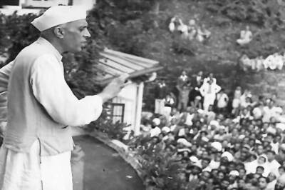 Keep majoritarianism, authoritarianism at bay: Sonia Gandhi