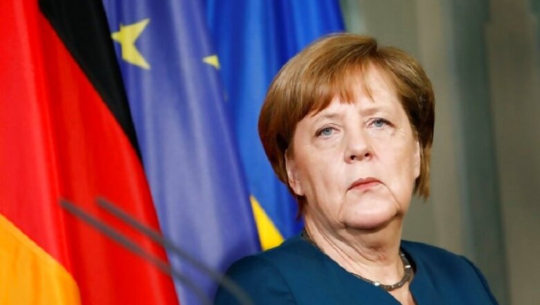 Germany's Merkel Calls for Prevention of Social Bots Meddling with Political Debates