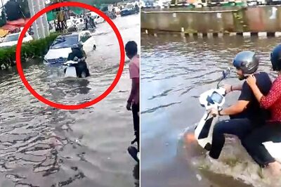 Watch: Mercedes-Benz Gets Stuck on Waterlogged Road, Ola S1 Pro Wades Through Effortlessly