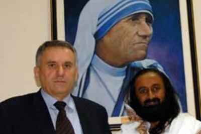 Hoax bomb scare at Sri Sri’s event in Kosovo