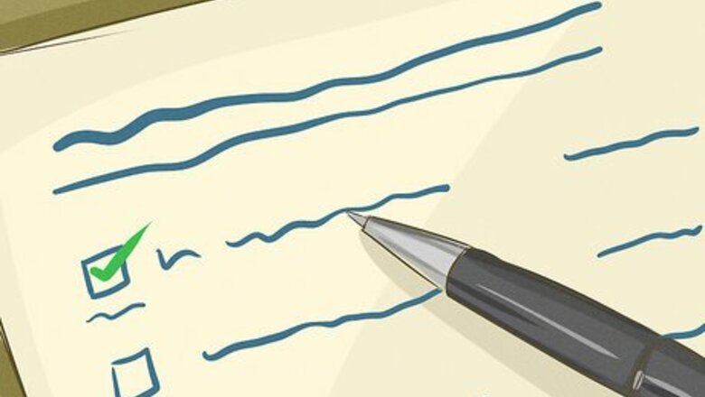 How to Deal with a Controlling Mother As a Teen Mom