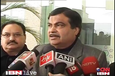 Gadkari accuses BSP of looting people of UP
