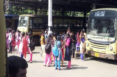 Tamil Nadu Commuters Stranded as 19,000 Buses Go Off Road, Madras HC Orders Transport Unions to End Strike