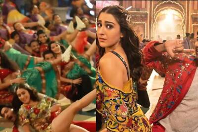 Sara Ali Khan Falls On Vicky Kaushal As They Perform Zara Hatke Zara Bachke Song, Video Goes Viral