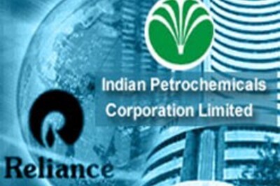 IPCL workers protest RIL merger