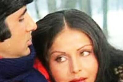 Happy Birthday Rakhee Gulzar: Most Memorable Films of the Actress With Amitabh Bachchan