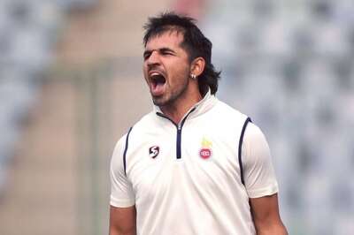 Ranji Trophy: Himmat Singh Scores Fighting Ton After Five of Delhi's Top Six Batters Dismissed for Duck