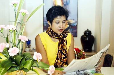 Exiled Bangladeshi Author Taslima Nasreen's Visa Extended for 1 Year