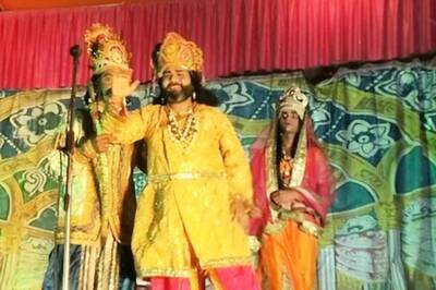 Agra's Nizamuddin, Playing Ram on Stage for 10 Years, is Symbol of Hindu-Muslim Brotherhood