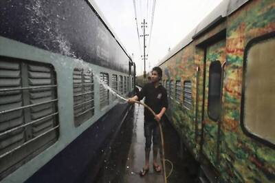 6 mowed down by Shatabdi Express in Malda district of West Bengal