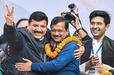 Broom Vroom: Delhi Gives Landslide Win to AAP, Reasons for Introspection to BJP & Oblivion to Cong