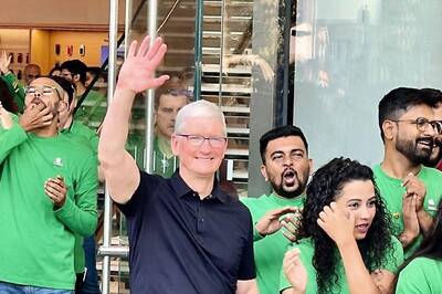 Tim Cook Shares The ‘Apple Watch Story’ With News18; Meets Saina Nehwal, Pullela Gopichand | Exclusive