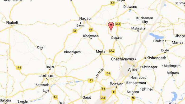 Two policemen die as two trucks collide, five injured