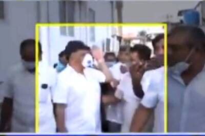 WATCH | DK Shivakumar Slaps K'taka Cong Worker for Putting Hand on His Shoulder
