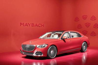 Mercedes-Maybach S-Class Limousine to Launch in India Today - Watch it Live Here