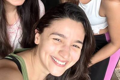 Alia Bhatt Glows in No-Makeup Look After Acing Surya Namaskar With Sister Shaheen; See Pics