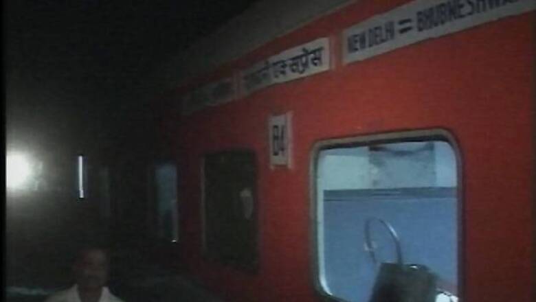Rajdhani derails after Naxal blast in Bihar