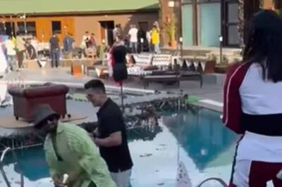 Watch: Sunny Leone Throwing Paper Balls At Co-Host Arjun Bijlani Is Pure Friendship Goals