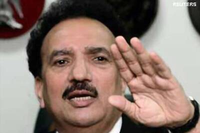 Submit documents on citizenship: Pak SC to Malik