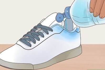 How to Remove Jean Stains from Shoes