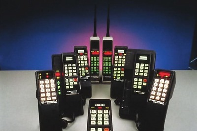 Will mobile phones replace landlines? 'Absolutely not,' said Motorola