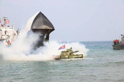 North Korea warns of strike on Seoul's presidential palace