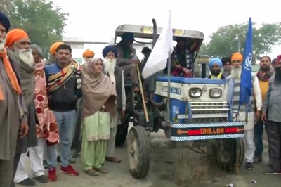 Protesting Farmers to Hold Tractor Rally Today; Traffic Diversions in Delhi, Noida, Gurugram: 10 Points