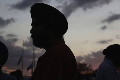 US lawmakers ask Pentagon to welcome Sikhs in military