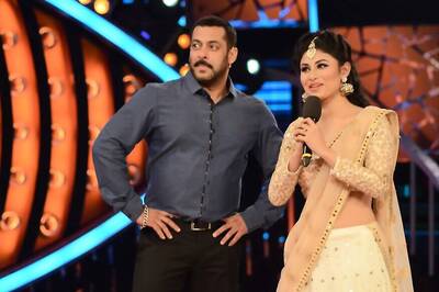 Salman Khan to Launch TV Star Mouni Roy in Bollywood?