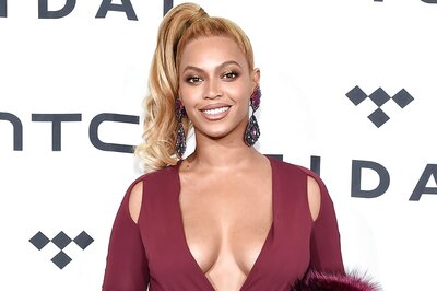 Beyonce Knowles Flaunts her Knee-length Braids