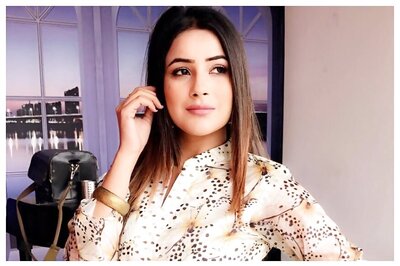 Bigg Boss 13 Contestant Shehnaaz Gill’s Grandmother Hospitalised