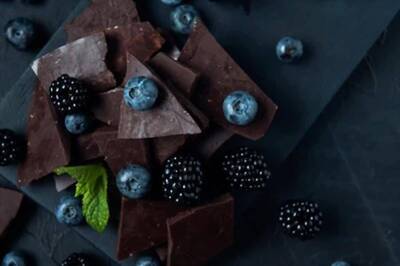 Blueberries To Dark Chocolate: 6 Superfoods To Boost Your Productivity