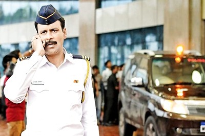 Manoj Bajpayee Wins Best Actor Award At New York Indian Film Festival For Gali Guleiyan