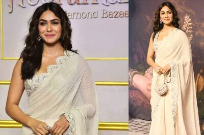 Mrunal Thakur Exudes Grace In An Ivory Georgette Saree At Heeramandi Premiere