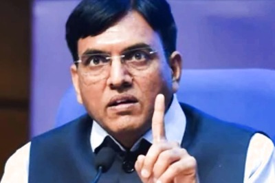 Knock Every Door, Complete 100% Vaccination of 1st Dose on Mission Mode: Mandaviya to States/UTs