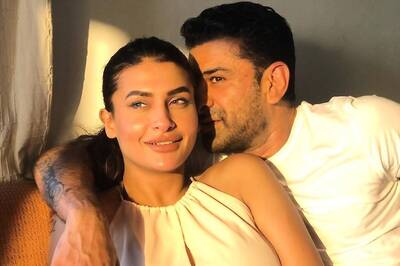 Bigg Boss 14 Lovebirds Eijaz Khan, Pavitra Punia Spend Some Romantic Time Together, See Pics