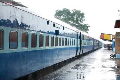 Parliamentary panel on railways seek views on Railways Bill
